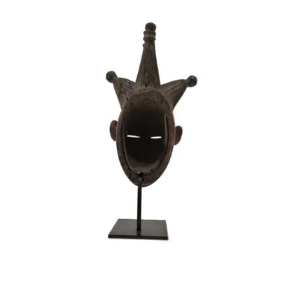 OGONI- NIGERIA 

Ancien masque féminin à...