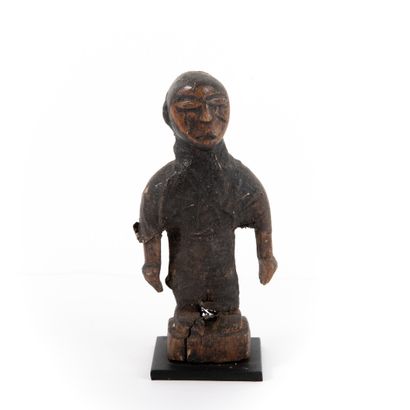 FON BENIN 

Old small fetish of protection,...