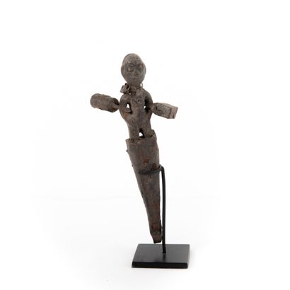 FON- BENIN 

Old small botchio surmounted...
