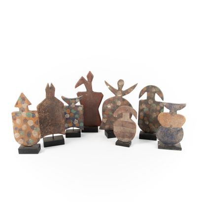 EWE- GHANA 

Nice set of 8 small Aklama magic...