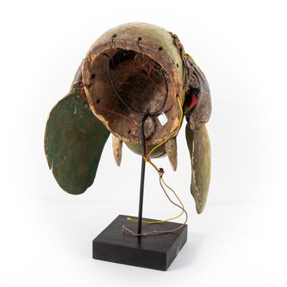 FON BENIN 

Mask GELEDE used for the ceremonies...