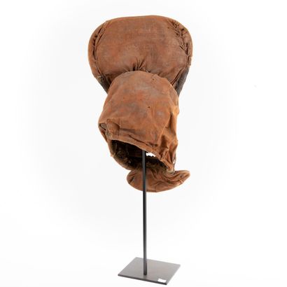TCHOKWE- ANGOLA 

Masque éphémère de cérémonie...