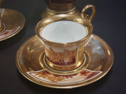 Paris



Part of a porcelain service decorated...