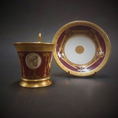 Sevres



Jasmine cup and saucer in porcelain...