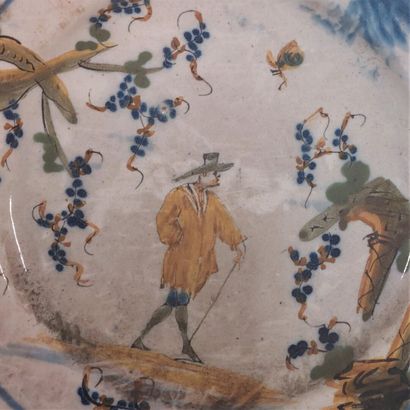 Savona



Four earthenware plates with polychrome...