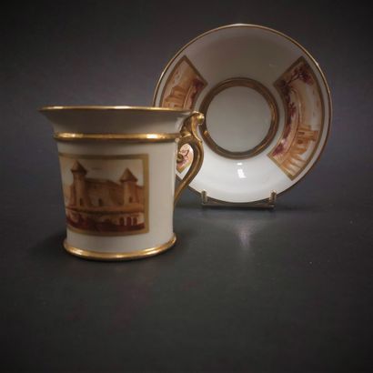 Paris



Porcelain cup and saucer decorated...