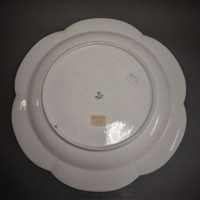Sevres 



Round dish with contoured edge...