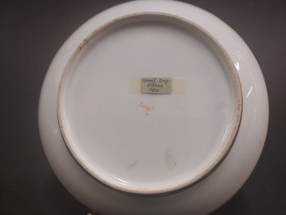 Sevres



Porcelain tea cup and saucer with...