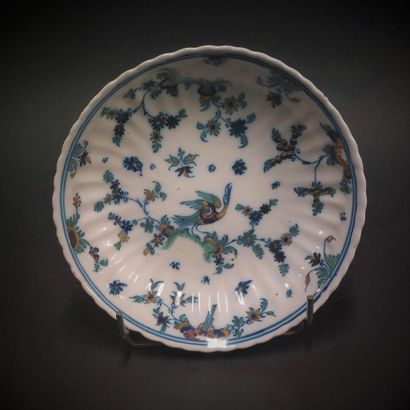 Moustiers or Alcora



Round bowl with contoured...