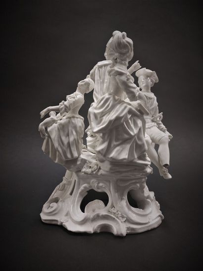 Orleans



Group of four figures in white...
