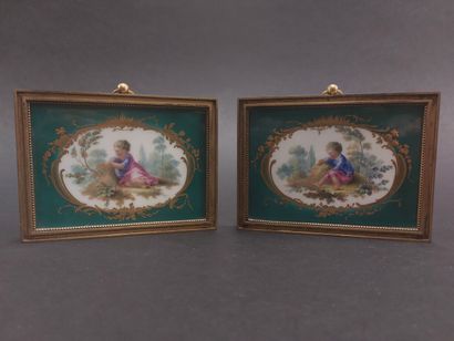 Sevres (kind of)



Pair of rectangular plates...
