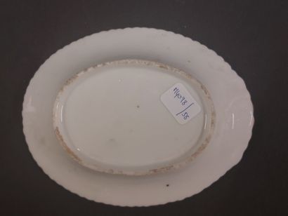Paris



Porcelain cup and saucer in the...