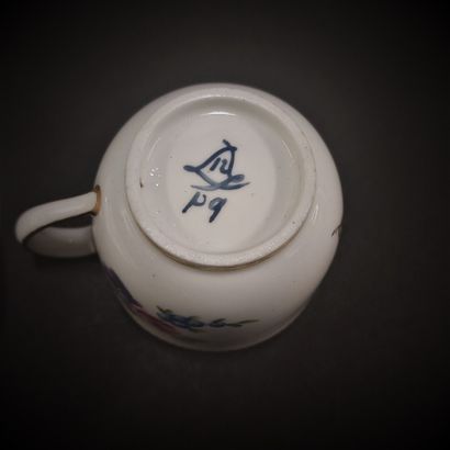 Sevres



Bouillard goblet and saucer in...