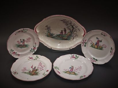 The Islettes



An oval basin and four earthenware...