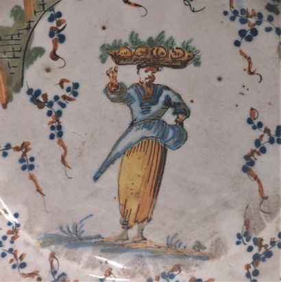 Savona



Four earthenware plates with polychrome...