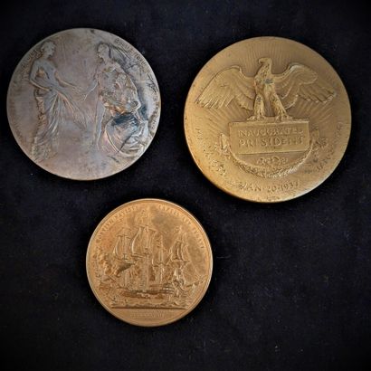 Medals United States , Russia , one in silver...