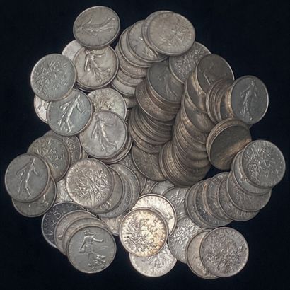 Lot of 91 coins of 5 francs in silver

including...