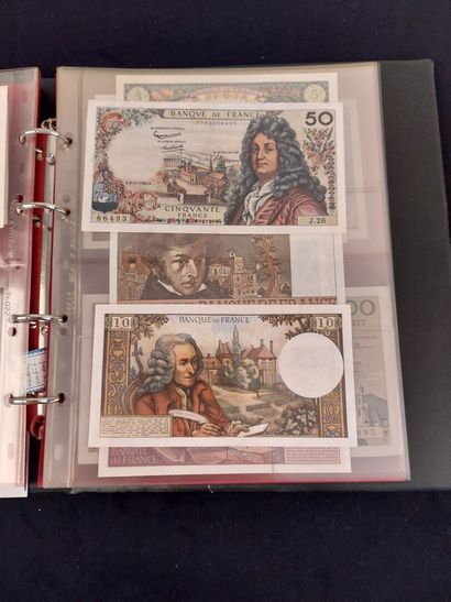 A binder of French banknotes including 17...
