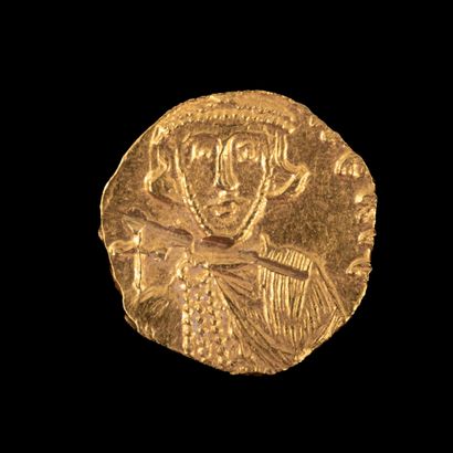 JUSTINIAN II Triens gold

A/ On a frontal...