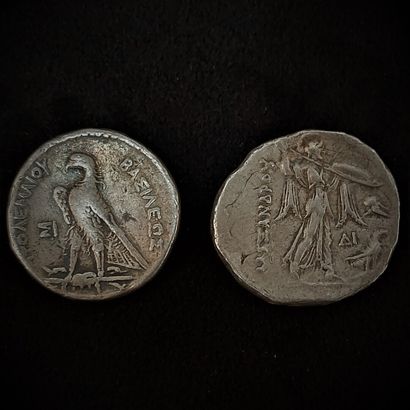Two Tetradrachms Greece 

Weight: 14 g and...