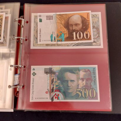 A binder of French banknotes including 17...