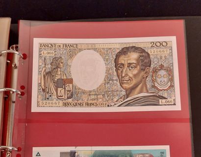 A binder of French banknotes including 17...