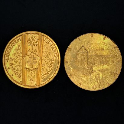 Lot of two medals in gilded bronze, Charles...