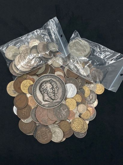 Set of various coins in bronze and silver,...