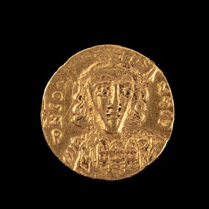 CONSTANTIN IV Solidus gold

A/ Constantine...