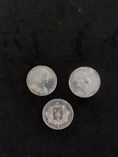 Lot of three silver tokens : Languedoc, one...