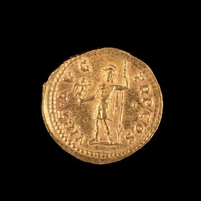 SEVERE SEPTIMA Aureus gold

R/ Mars holding...