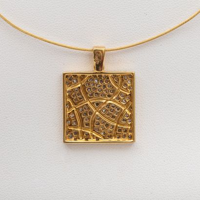 Gold toque necklace and square gold pendant,...