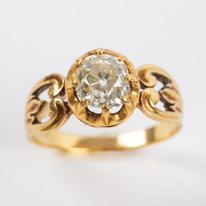 Solitaire old cut diamond ring, about 1.30...