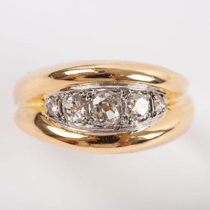 Dome ring, old cut diamonds, 0.50 carat approximately,...
