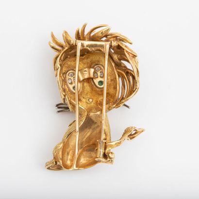 In the taste of Van Cleef & Arpels 

Lion