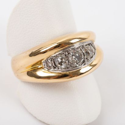 Dome ring, old cut diamonds, 0.50 carat approximately,...