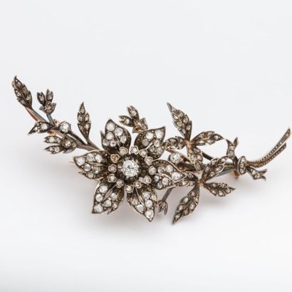 Brooch 