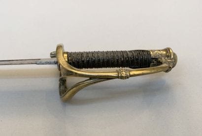 Sabre d'officier d'artillerie anglais ressemblant...