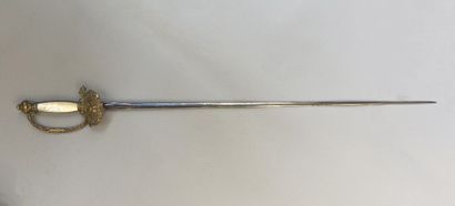 Lot of three swords of company : 
- a sword...