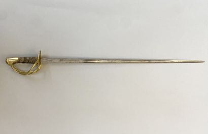 Lot of two sabers including : 
- an 1855...