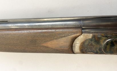 Fusil superposé italien calibre 12/70 à éjecteurs...