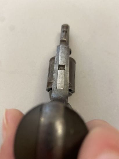 Revolver velodog hammerless calibre 6.35...