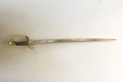 Lot of two sabers including : 
- an 1855...