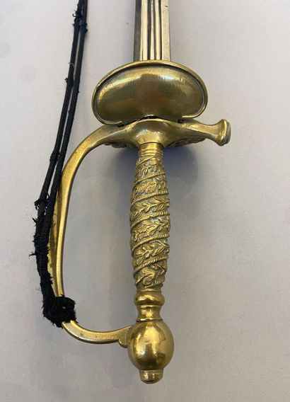 Epée à clavier d'officier de justice militaire...