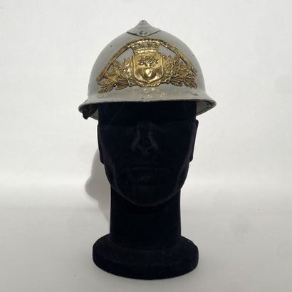 Interesting Adrian helmet type 1926 painted...