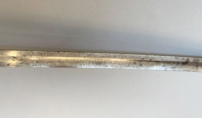 Sabre d'officier d'artillerie anglais ressemblant...