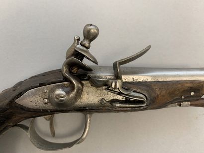 Small pistol of gousset or of voyage assembled...
