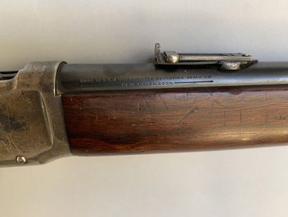 Carabine de selle à levier de sous garde...