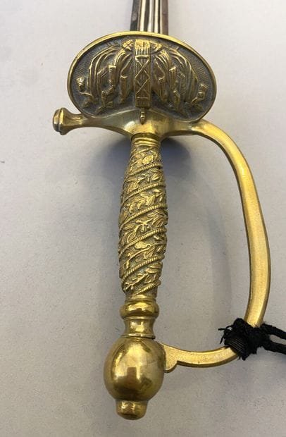 Epée à clavier d'officier de justice militaire...
