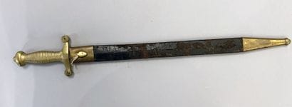 Glaive modèle 1833 allégé de petite taille...